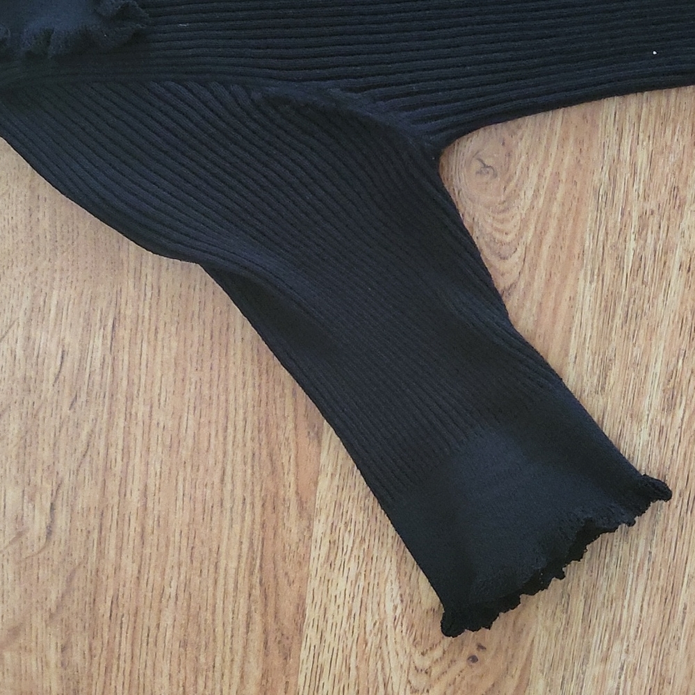 Ruffled polo - Picture 3 of 4